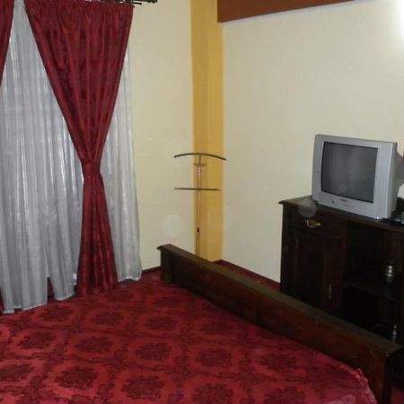 Hotel Ineul Rodna Zewnętrze zdjęcie