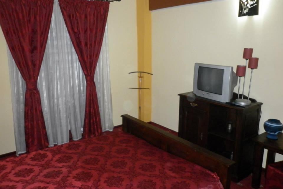 Hotel Ineul Rodna Zewnętrze zdjęcie